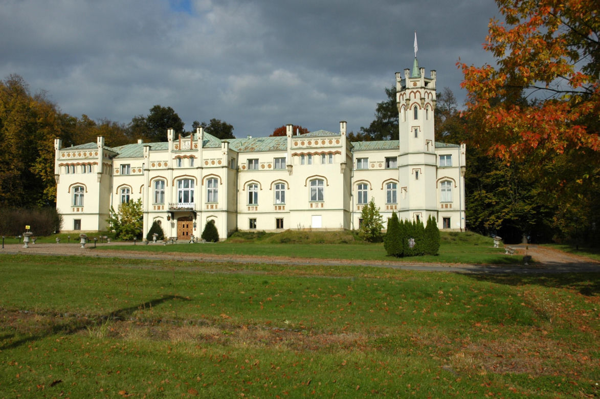 Pałac w Paszkówce