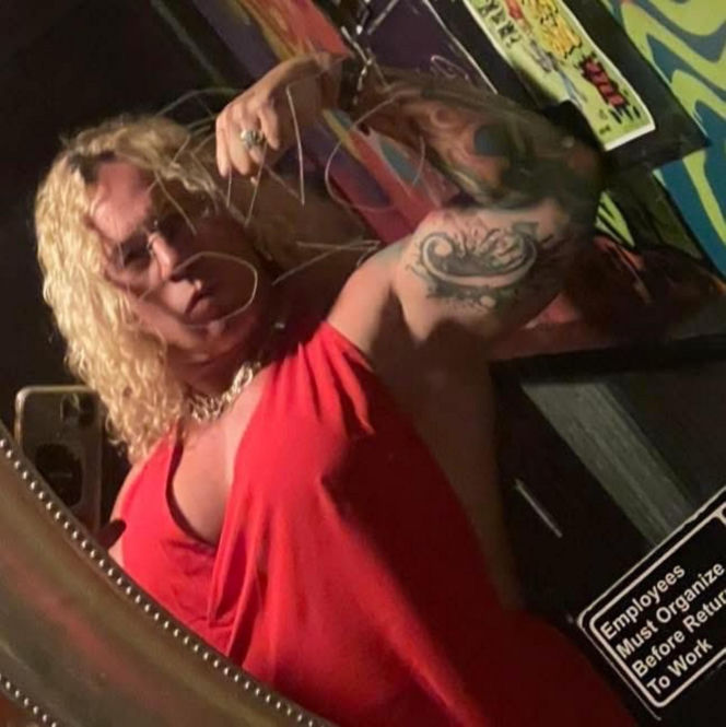 Rodzinna masakra na lodowisku! Dwie ofiary, troje rannych