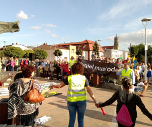 Łańcuch rąk dla Imielina” 