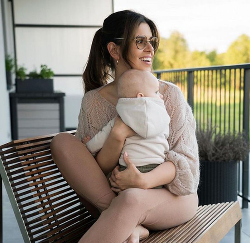 Monika Mazur (Martyna z Na sygnale) na Instagramie z synem Leosiem