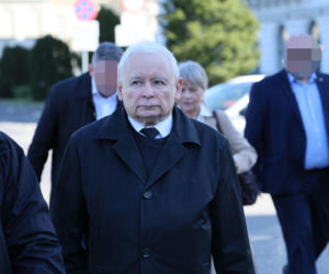 Miesięcznica smoleńska bez kilku ważnych polityków. Nie było Czarnka i Morawieckiego
