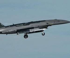 Dron Anduril YFQ-44 Fury