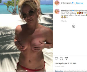Tak zmieniały się piersi Britney Spears - galeria