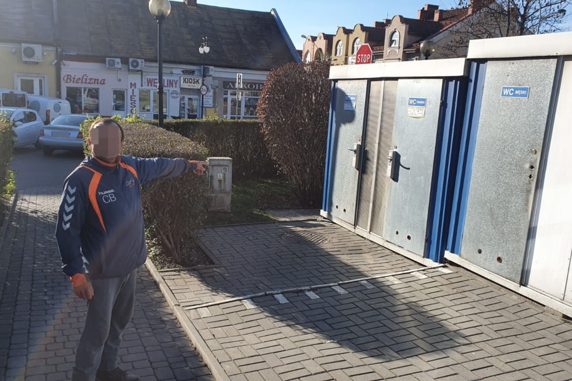"Szaletowy złodziej" w Przeworsku