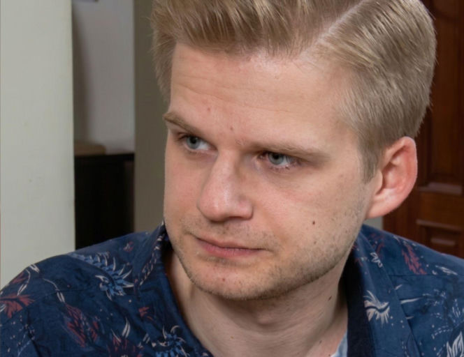 Klan po wakacjach. Jasiek (Paweł Grządziel) wpadnie w poważne tarapaty. Powrót Jagody wywróci jego życie do góry nogami