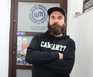 Jacek Maciej Kopeć, właściciel sklepu Winyl Market Records & Goodies w Warszawie