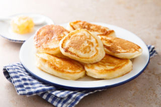 Te pyszne placuszki serowe robię na śniadanie. Nawet mikser nie jest potrzebny 