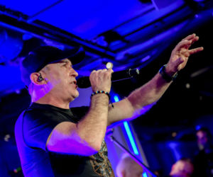 Andrzej Krzywy (De Mono)