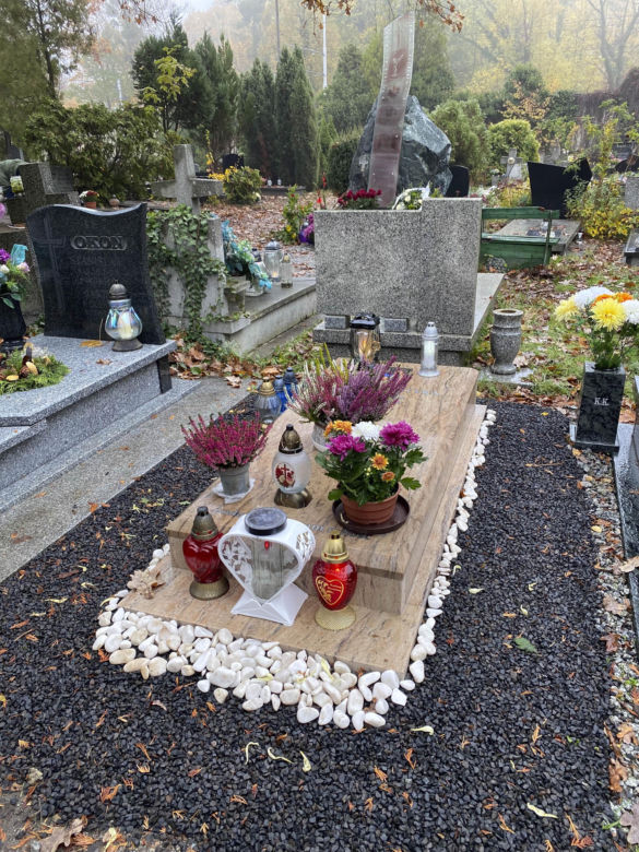 Tak wygląda grób Magdaleny Majtyki przed 1 listopada