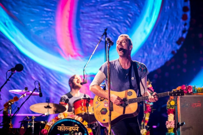Coldplay - Amazing Day