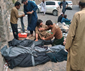 Pakistan/ Autokar spadł do skalistego wąwozu; co najmniej 40 zabitych