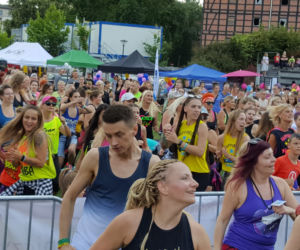 Na Wyspie Młyńskiej odbyła się 3 edycja akcji Lato Zumba Fitness. To był piękny maraton zumby!