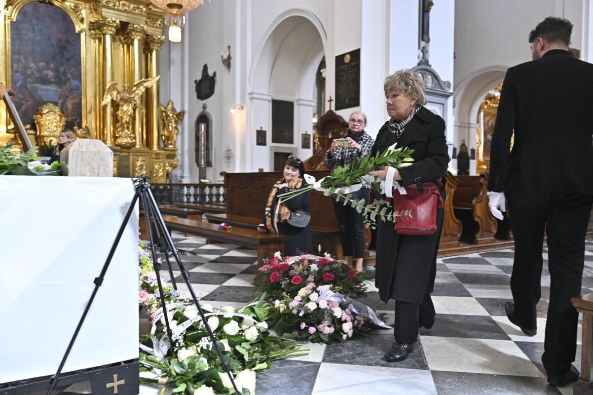 Pogrzeb Zofii Kucówny. Gwiazdy żegnają aktorkę