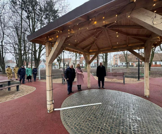 Plac Dworcowy w Pasłęku już gotowy