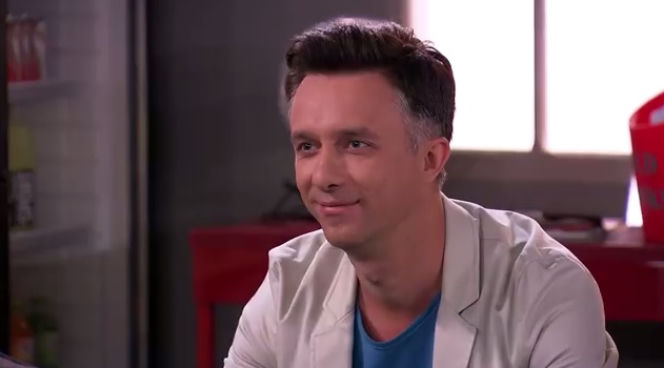 Pierwsza miłość. Artur (Łukasz Płoszajski)