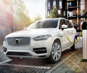 Volvo XC90 T8 AWD