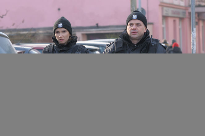 Pierwsza miłość. Melka (Ewa Jakubowicz), Hubert (Rafał Szałajko)