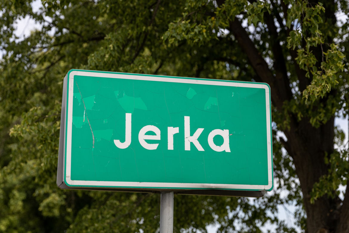 Młody strażak zginąl w wypadku samochodowym