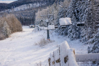 Kultowy ośrodek narciarski w Beskidach nagle zamknięty. Właściciel ujawnia powód