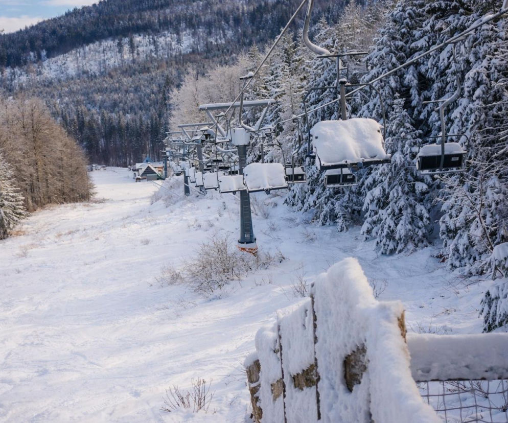Kultowy ośrodek narciarski w Beskidach nagle zamknięty. Właściciel ujawnia powód