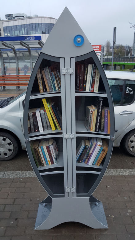 Białystok. Białostockie Śledzie Książkowe - miejskie regały na książki