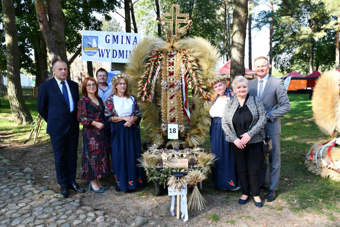 Tłumy na dożynkach w Olsztynku. Zobacz, jak wyglądało tegoroczne święto plonów