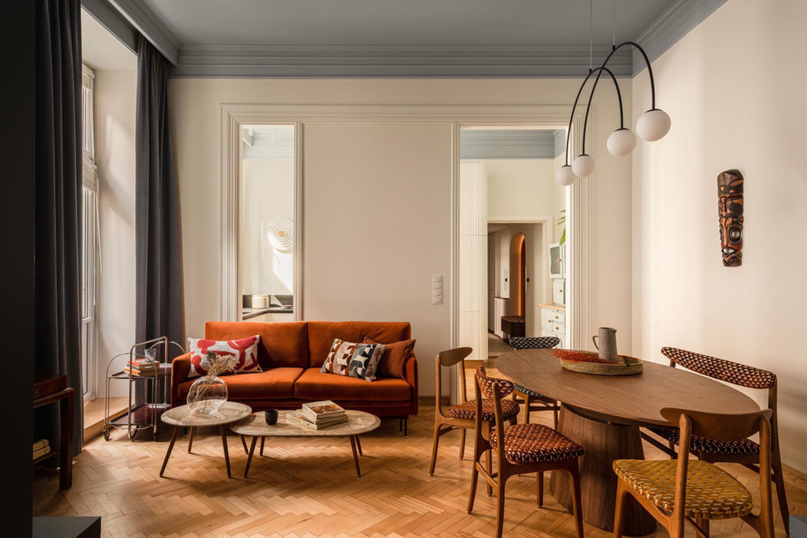 Vintage i eklektyzm we wnętrzach łódzkiej kamienicy wg projektu Hanny Pietras Architects