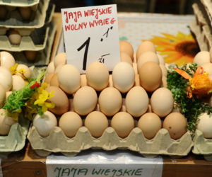 Drożyzna w koszyczkach. Horrendalnie wysokie ceny na warszawskich bazarach