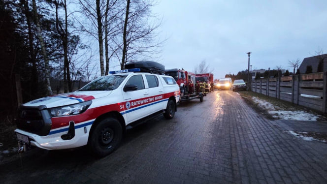 Drony, sonary i ratownicy na lodzie. Trwają poszukiwania zaginionego seniora!