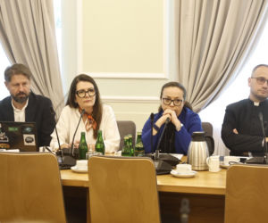 Dymińscy szukają syna już trzeci rok. Ślad urywa się na moście w Warszawie