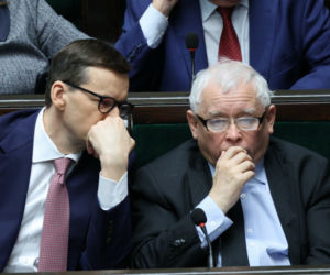 Polacy mówią dość! Kaczyński i Tusk na emeryturę