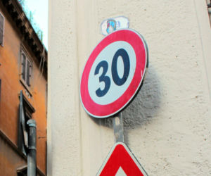 Z Miłoleśnej na Jaskółczą pojedziemy nową drogą. Są jednak ograniczenia drogowe 