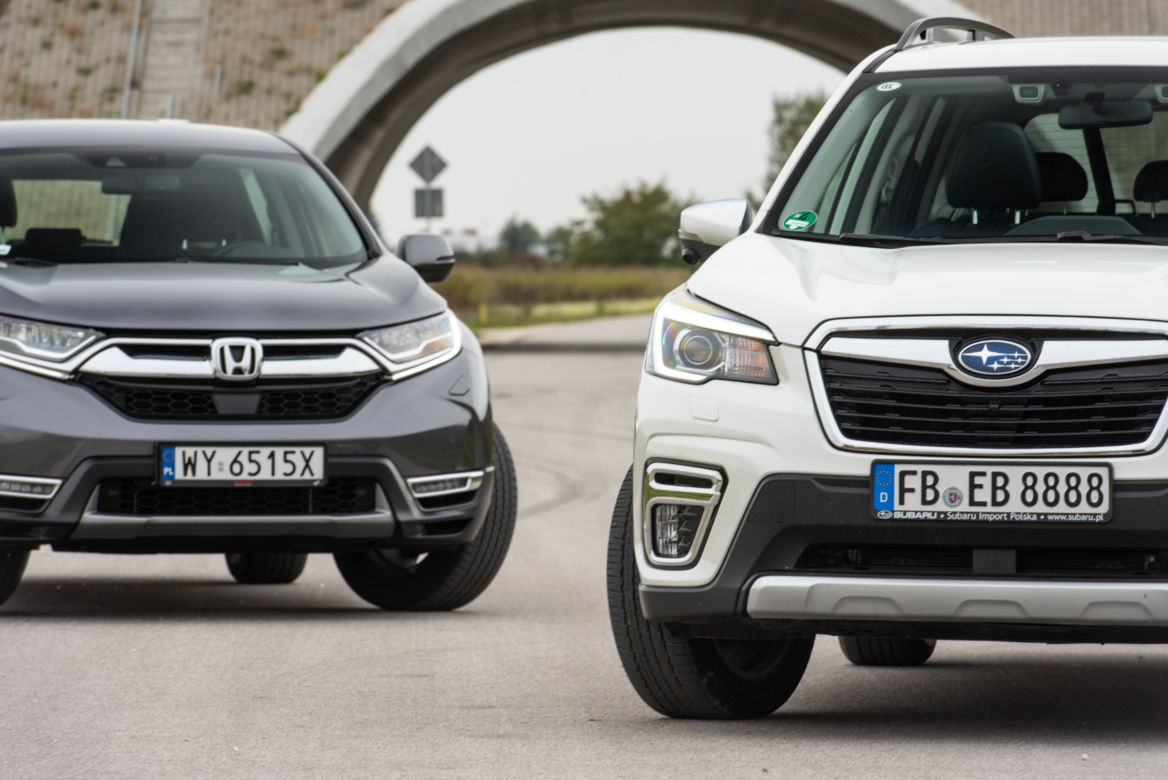 Subaru Forester e-BOXER vs Honda CR-V Hybrid