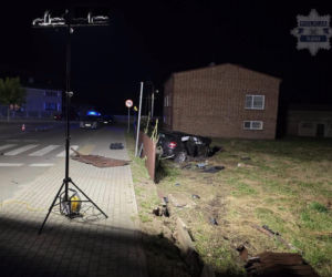 BMW wjechało na chodnik i potrąciło dziecko. 9-latek zmarł w szpitalu