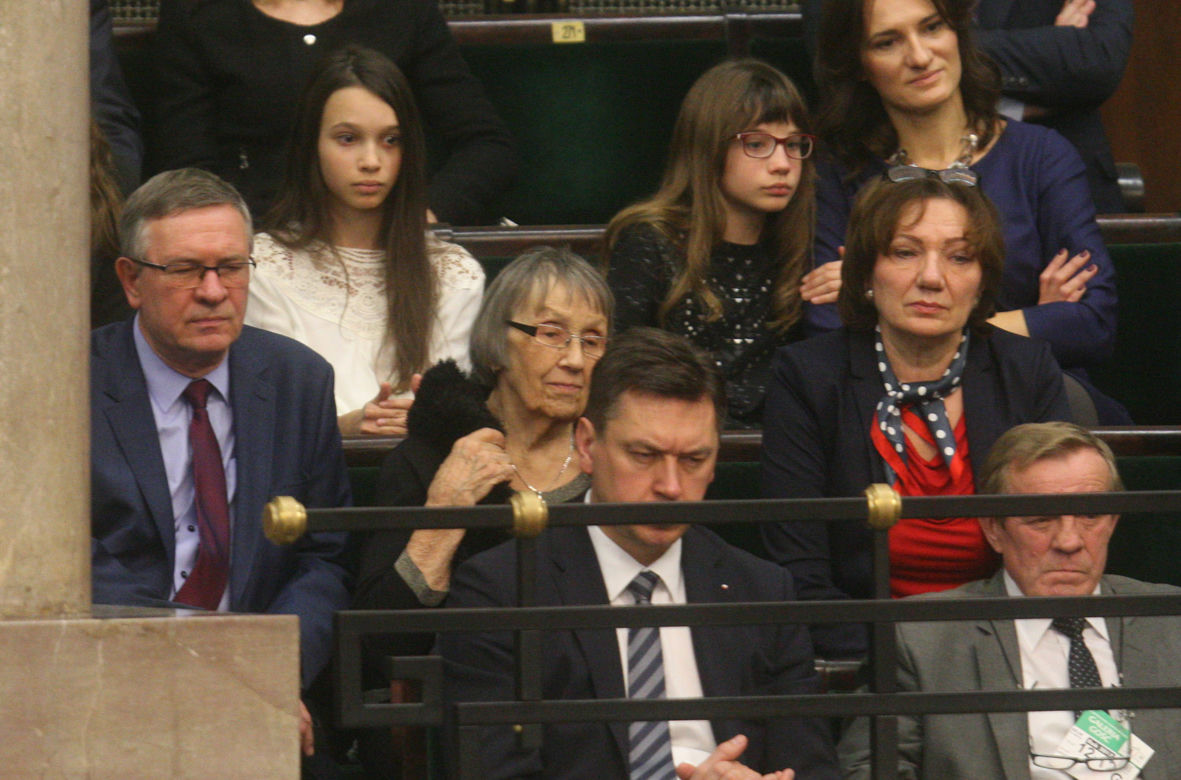 Jadwiga Morawiecka w czasie expose syna Mateusza Morawieckiego