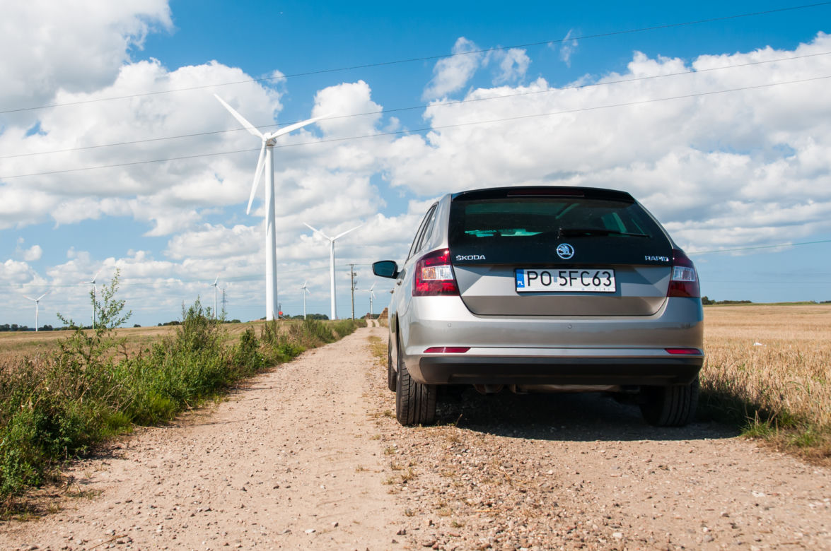 Skoda Rapid Spaceback 1.0 TSI 110 KM 6MT