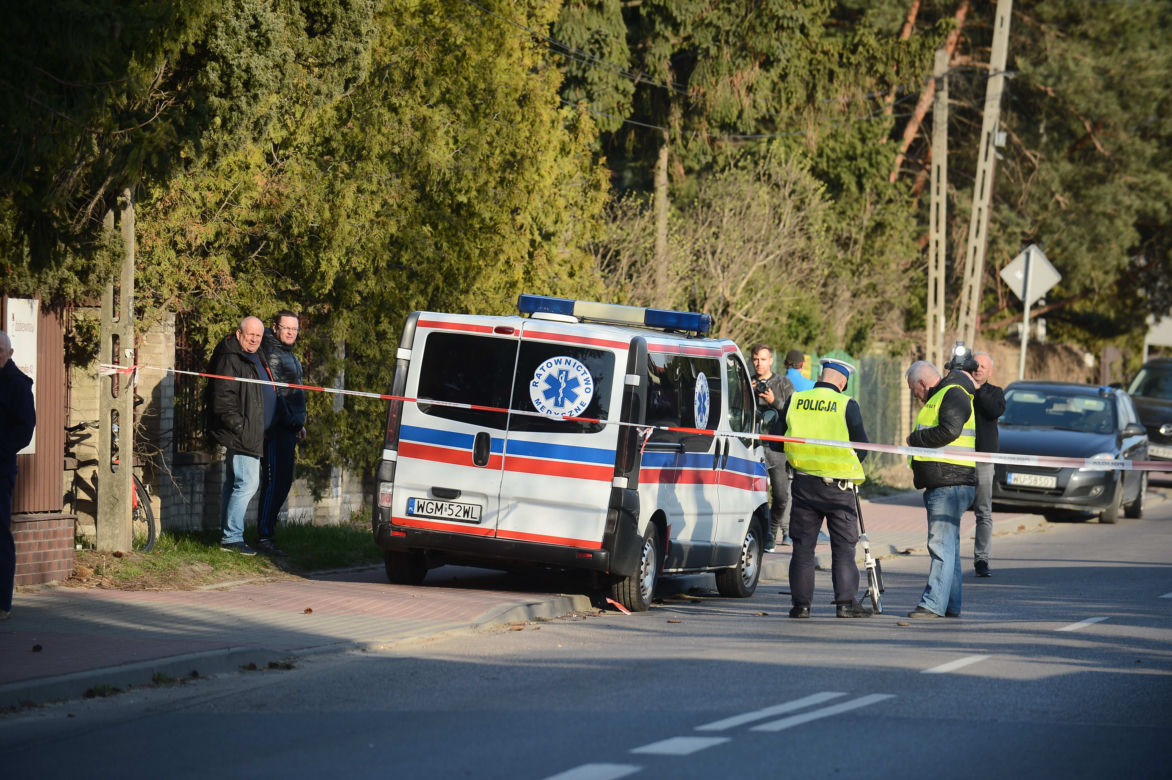 Zginęła 9-letnia dziewczynka, którą potrąciła karetka