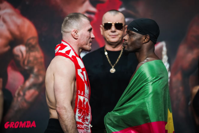 Ring girls Gromda 24