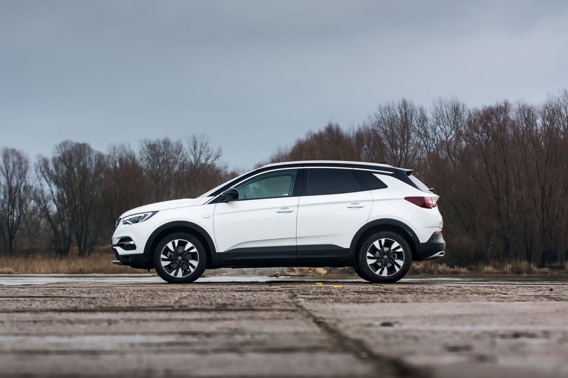 Opel Grandland X 1.2 Turbo 130 KM M6 Elite