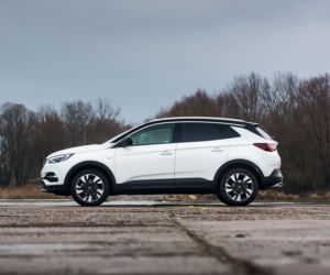 Opel Grandland X 1.2 Turbo 130 KM M6 Elite