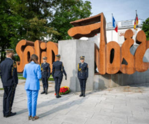 Warszawa upamiętnia rocznicę wyborów 4 czerwca 1989 roku