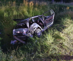 Kożuszki-Kolonia. Jeden 18-latek nie żyje, dwóch zostało rannych! ZDJĘCIA z koszmarnego wypadku bmw na DK nr 92