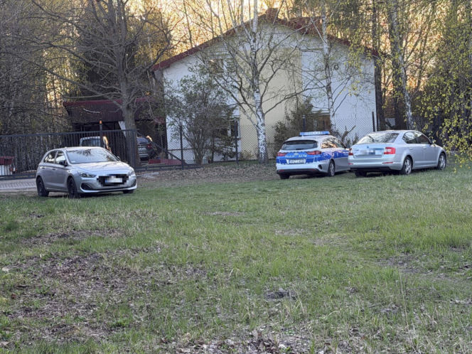 Ojciec przejechał po swojej 6-letniej córce autem. Dziecko nie żyje