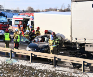Poważny wypadek na trasie S8 pod Pruszkowem