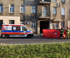 Koszmarny wypadek na Grochowskiej. BMW zabiło skuterzystę 