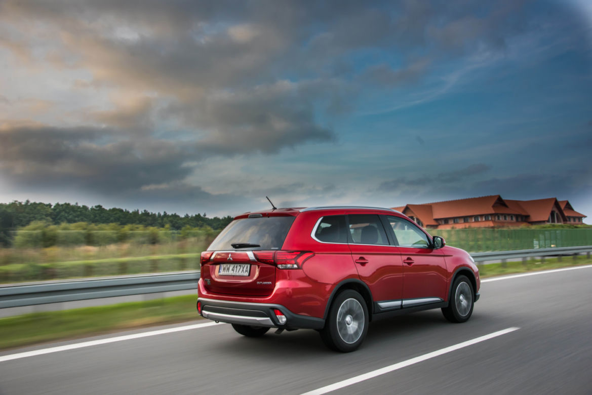 Mitsubishi Outlander lifting 2015