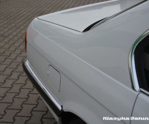 Fabrycznie nowe BMW serii 7 z 1992 roku