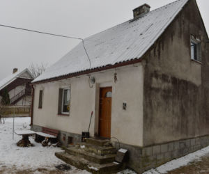 Cezary pobił Arletę, a ona zadała mu śmiertelny cios. Krwawa łaźnia w cichej podtucholskiej wsi