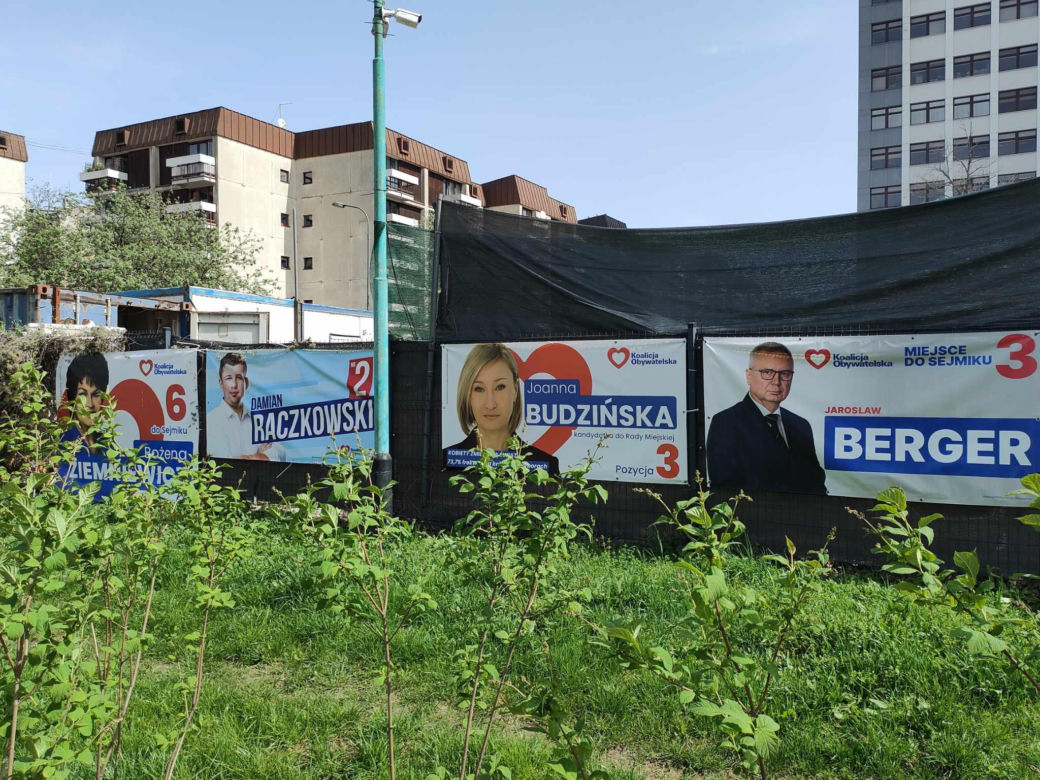 Wybory już za nami a plakaty dalej wiszą. Kto i do kiedy musi je zdjąć?