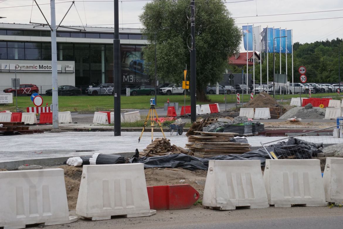 Nad Brdą w Bydgoszczy powstają nowe mosty. Zaglądamy na plac budowy [ZDJĘCIA]